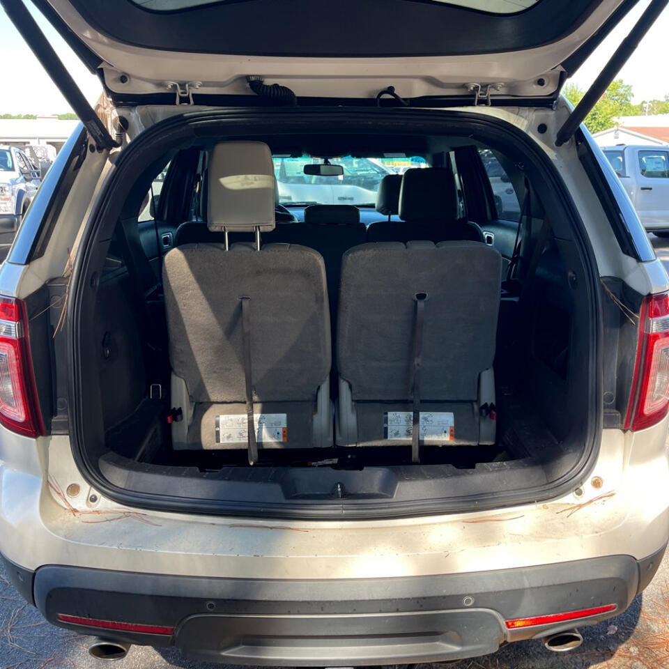 2015 Ford Explorer XLT photo 15