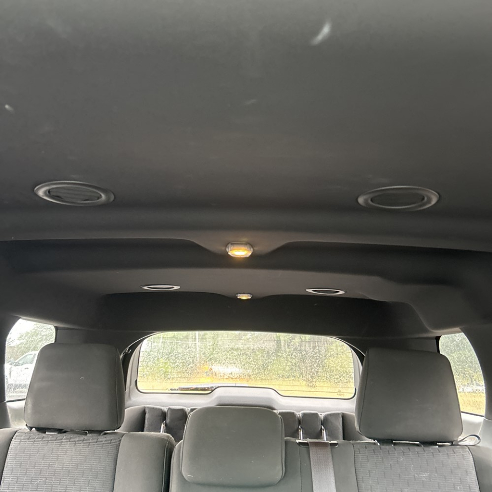 2014 Ford Explorer XLT photo 23