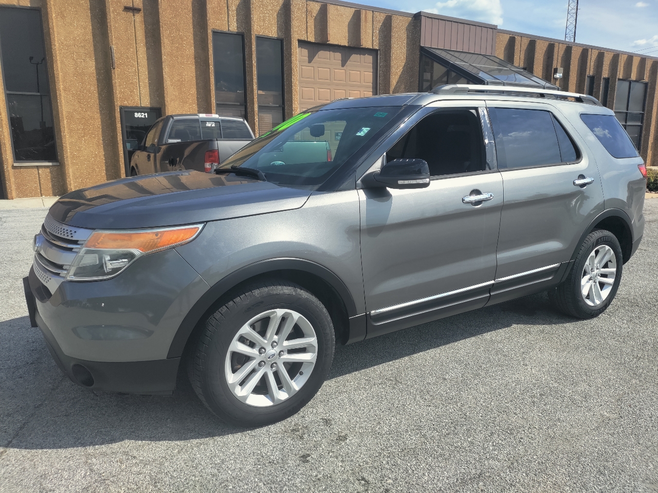 2014 Ford Explorer XLT photo 8