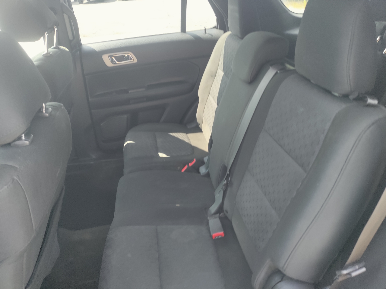 2014 Ford Explorer XLT photo 21