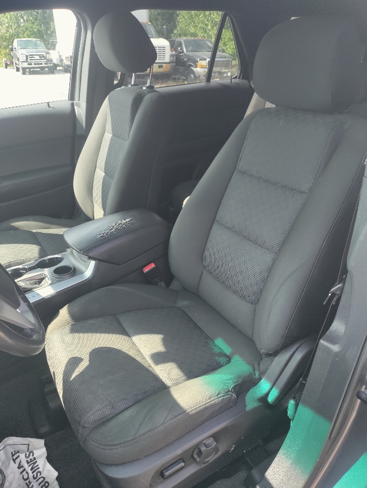 2014 Ford Explorer XLT photo 19