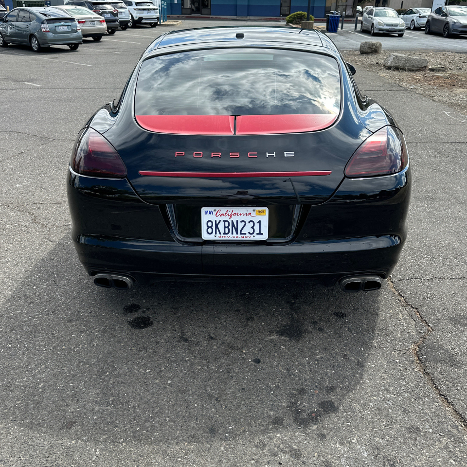 2012 Porsche Panamera Turbo photo 7