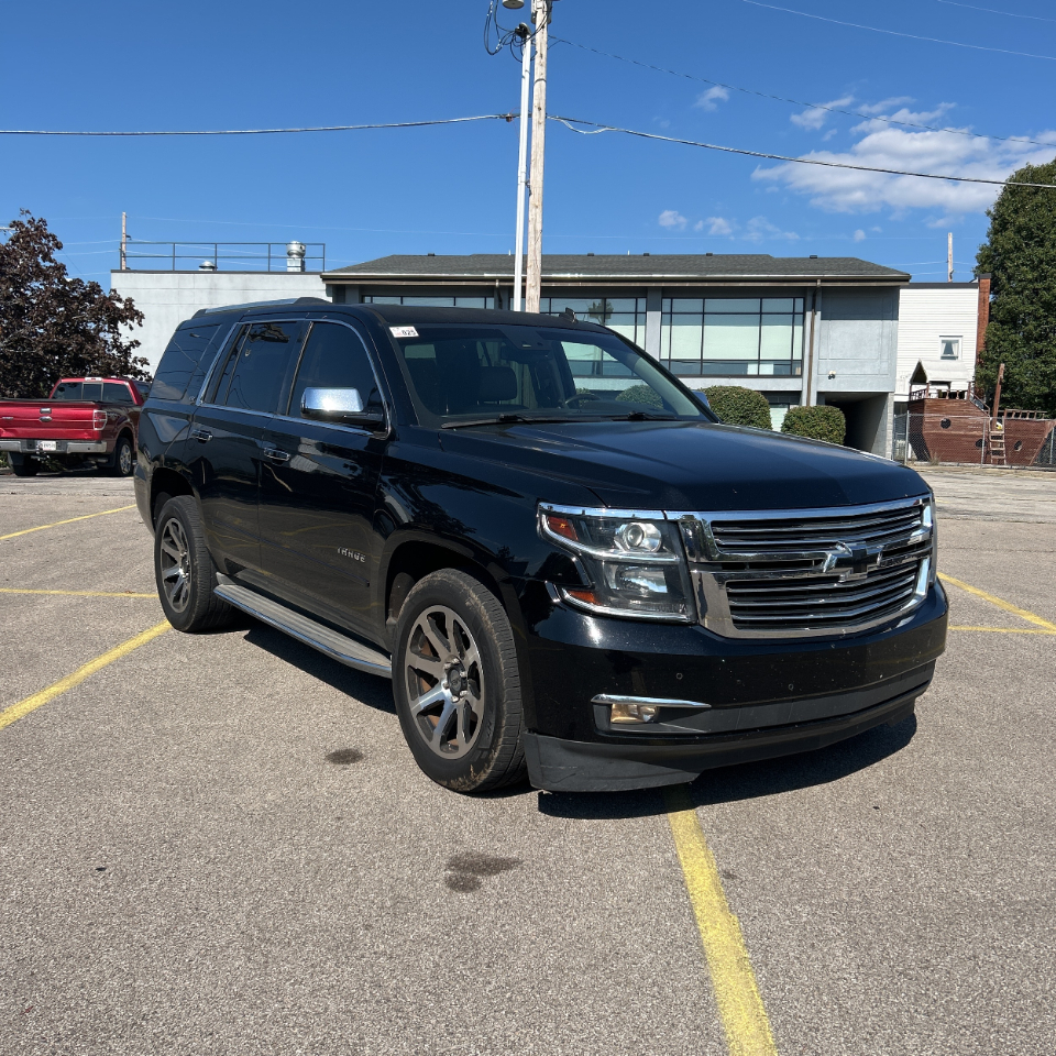 2015 Chevrolet Tahoe LTZ photo 2