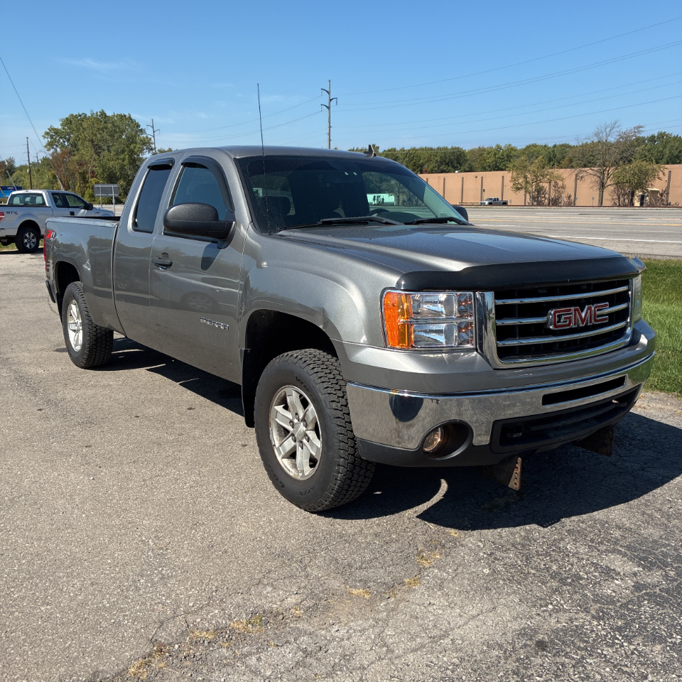 2013 Gmc Sierra 1500 SLE photo 2