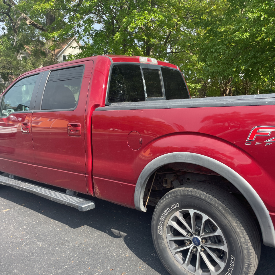 2014 Ford F-150 FX4 photo 4