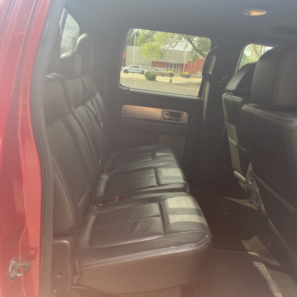 2014 Ford F-150 FX4 photo 23