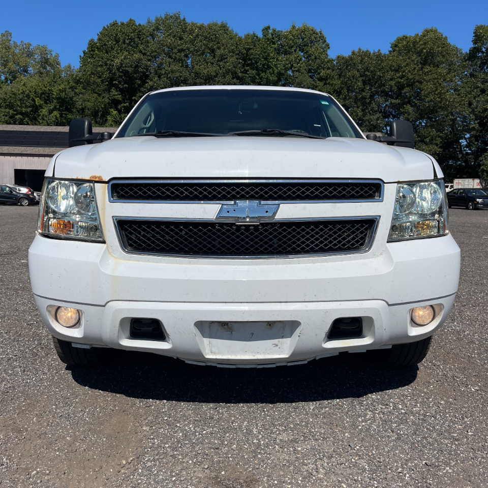 2013 Chevrolet Suburban 2500 photo 6