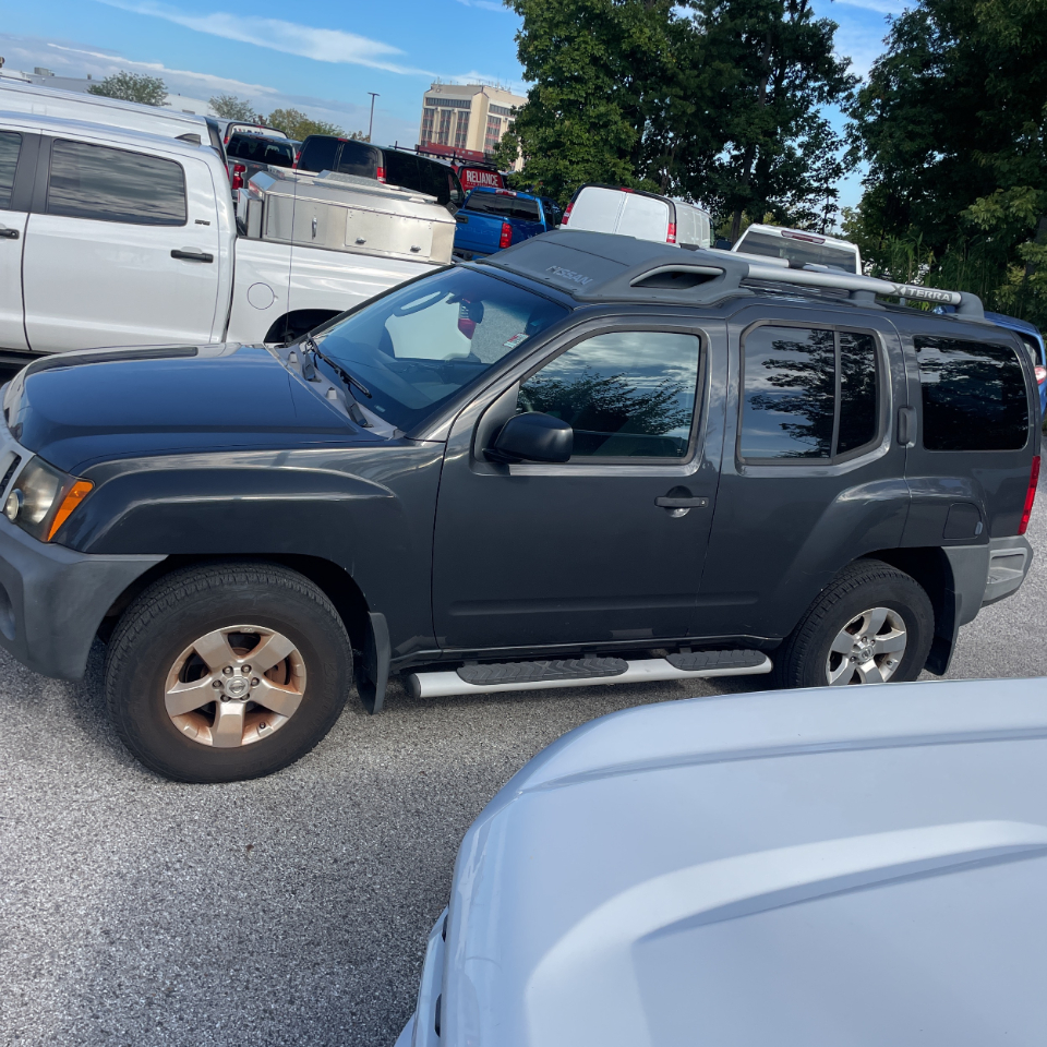 2009 Nissan Xterra S photo 3