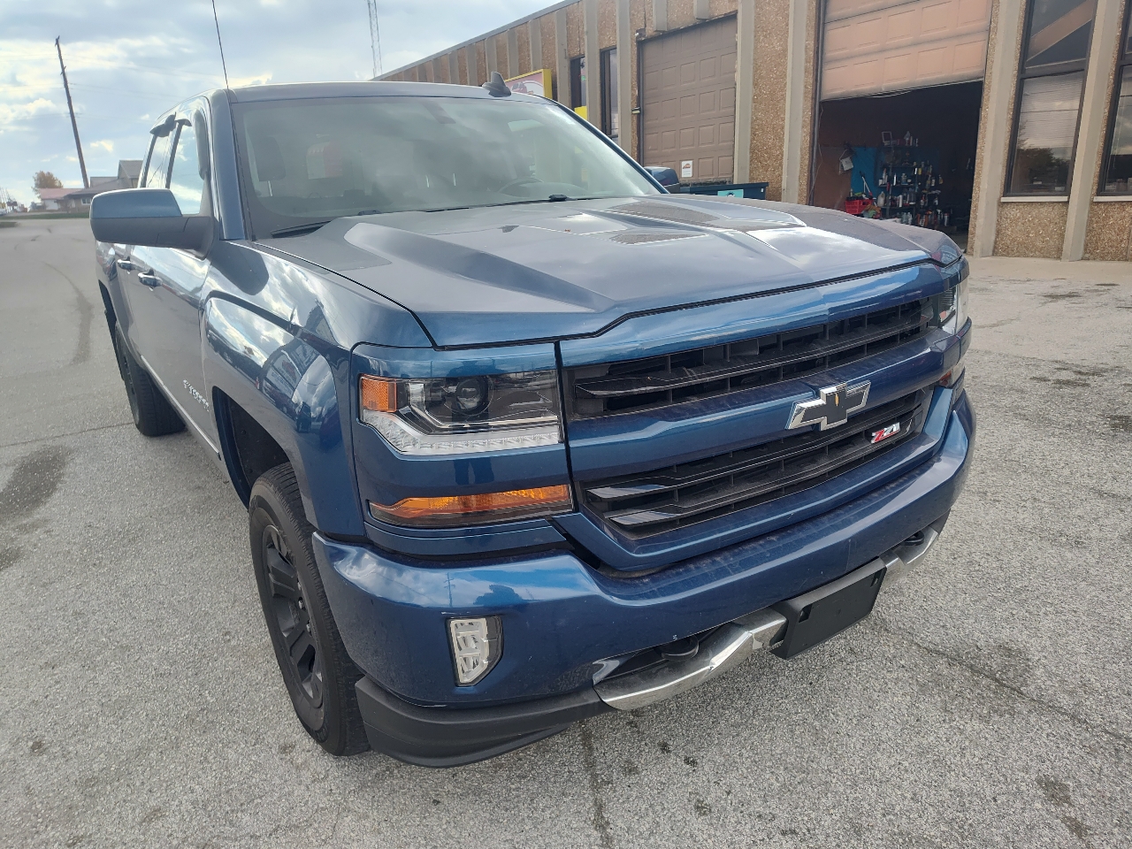 2018 Chevrolet Silverado 1500 4WD Double Cab 143.5" LT w/2LT