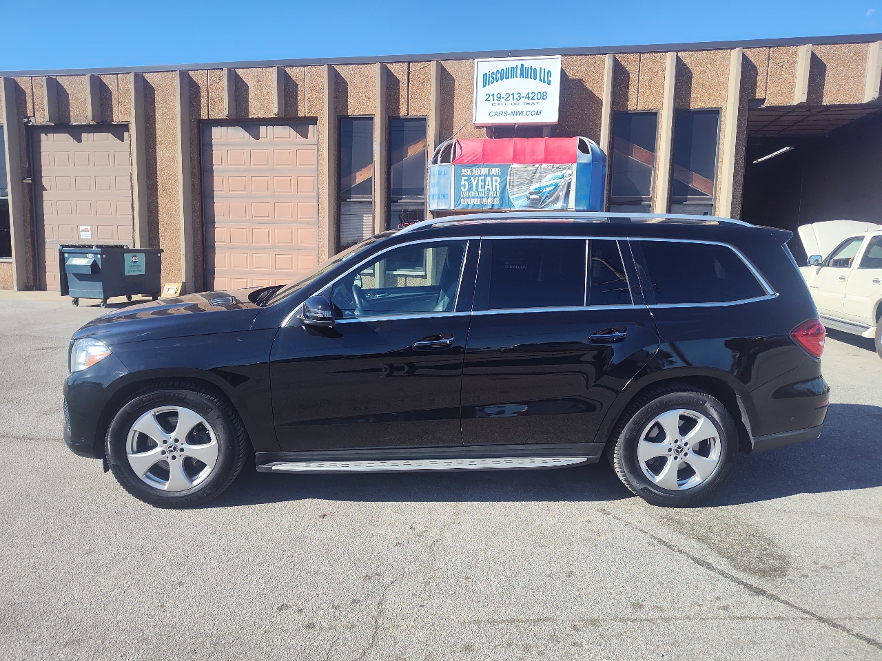 2019 Mercedes Benz GLS 450 4MATIC photo 4
