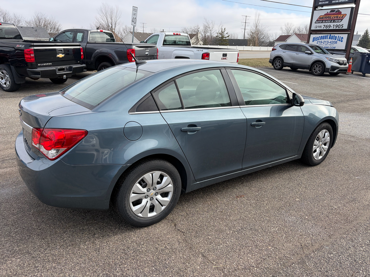 Chevrolet Cruze 4dr Sdn LS 2012