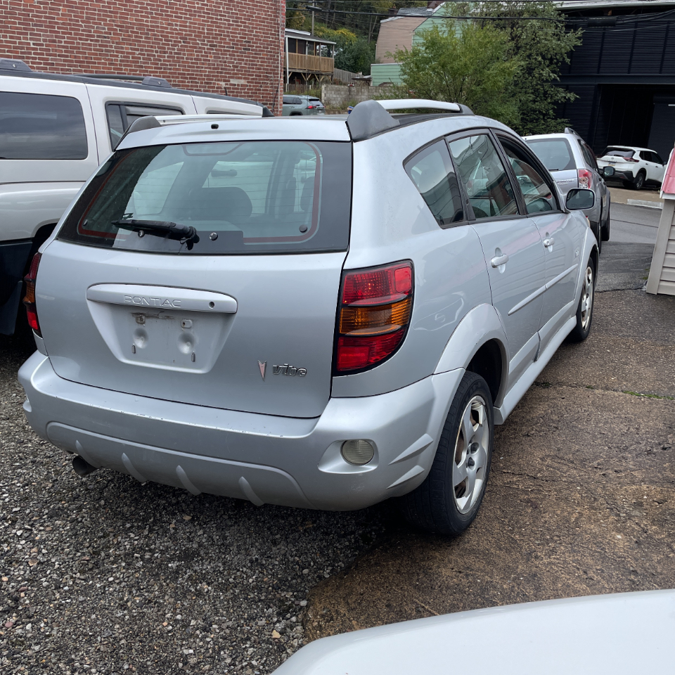 Pontiac Vibe 4dr HB FWD 2006 Pontiac Vibe 4dr HB FWD 2006