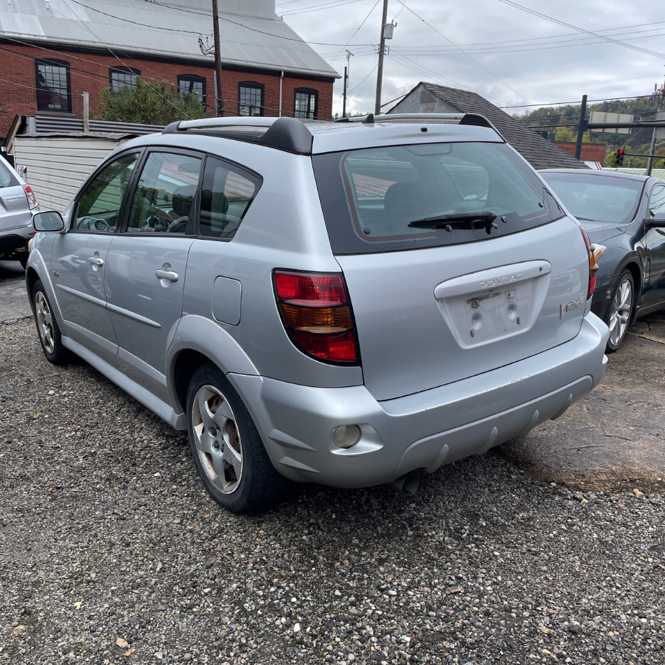 Pontiac Vibe 4dr HB FWD 2006 Pontiac Vibe 4dr HB FWD 2006