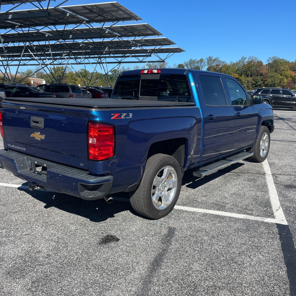 Chevrolet Silverado 1500 4WD Crew Cab 143.5" LT w/2LT 2018 Chevrolet Silverado 1500 4WD Crew Cab 143.5" LT w/2LT 2018