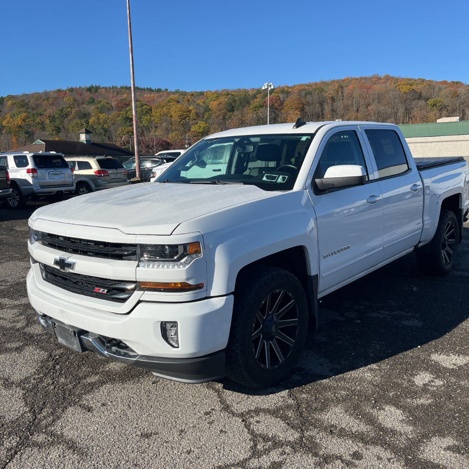 Chevrolet Silverado 1500 4WD Crew Cab 143.5" LT w/2LT 2016 Chevrolet Silverado 1500 4WD Crew Cab 143.5" LT w/2LT 2016