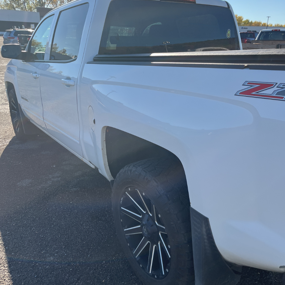 Chevrolet Silverado 1500 4WD Crew Cab 143.5" LT w/2LT 2016 Chevrolet Silverado 1500 4WD Crew Cab 143.5" LT w/2LT 2016