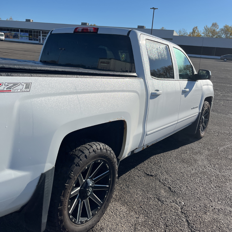 Chevrolet Silverado 1500 4WD Crew Cab 143.5" LT w/2LT 2016 Chevrolet Silverado 1500 4WD Crew Cab 143.5" LT w/2LT 2016