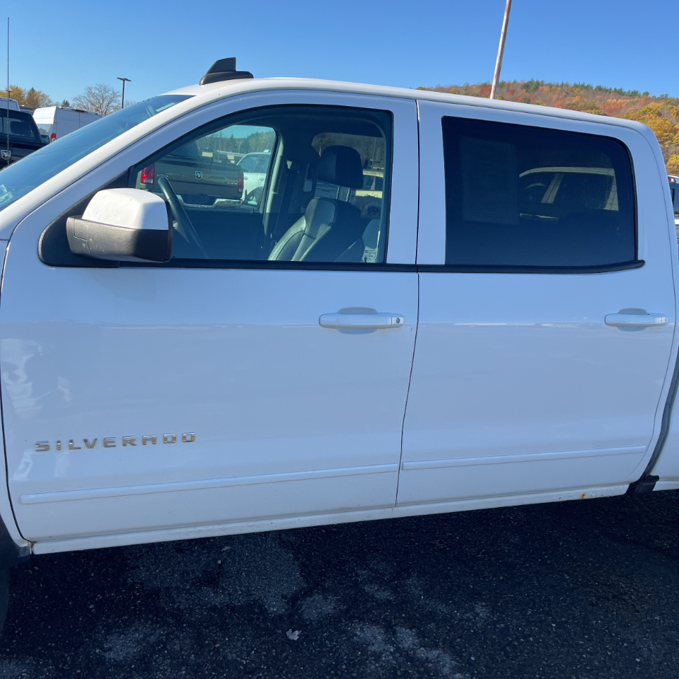 Chevrolet Silverado 1500 4WD Crew Cab 143.5" LT w/2LT 2016 Chevrolet Silverado 1500 4WD Crew Cab 143.5" LT w/2LT 2016