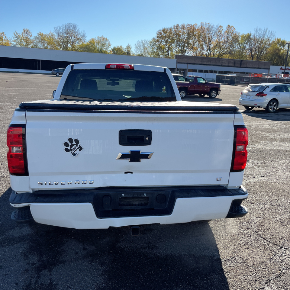 Chevrolet Silverado 1500 4WD Crew Cab 143.5" LT w/2LT 2016 Chevrolet Silverado 1500 4WD Crew Cab 143.5" LT w/2LT 2016