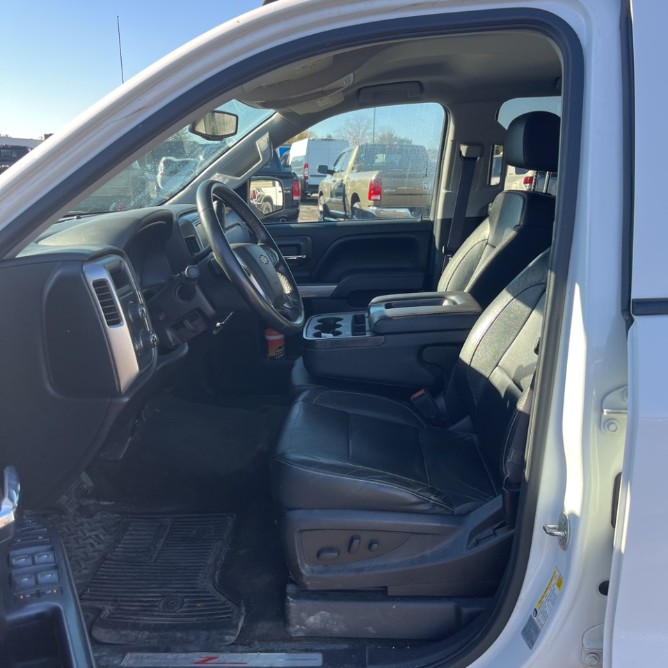 Chevrolet Silverado 1500 4WD Crew Cab 143.5" LT w/2LT 2016 Chevrolet Silverado 1500 4WD Crew Cab 143.5" LT w/2LT 2016