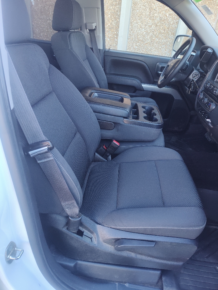Chevrolet Silverado 1500 4WD Crew Cab 143.5" LT w/2LT 2017 Chevrolet Silverado 1500 4WD Crew Cab 143.5" LT w/2LT 2017
