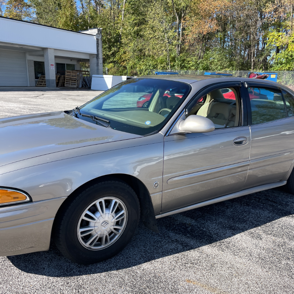 Buick LeSabre 4dr Sdn Custom 2004 Buick LeSabre 4dr Sdn Custom 2004