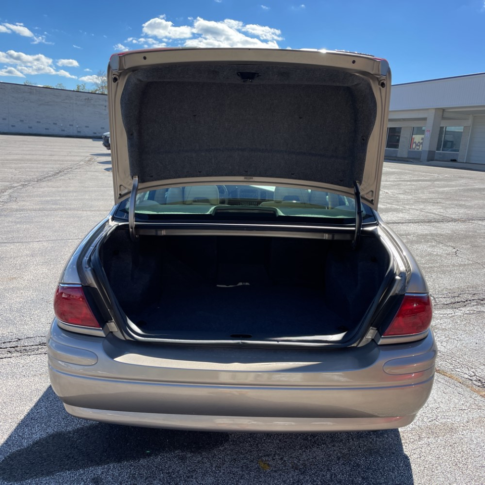 Buick LeSabre 4dr Sdn Custom 2004 Buick LeSabre 4dr Sdn Custom 2004