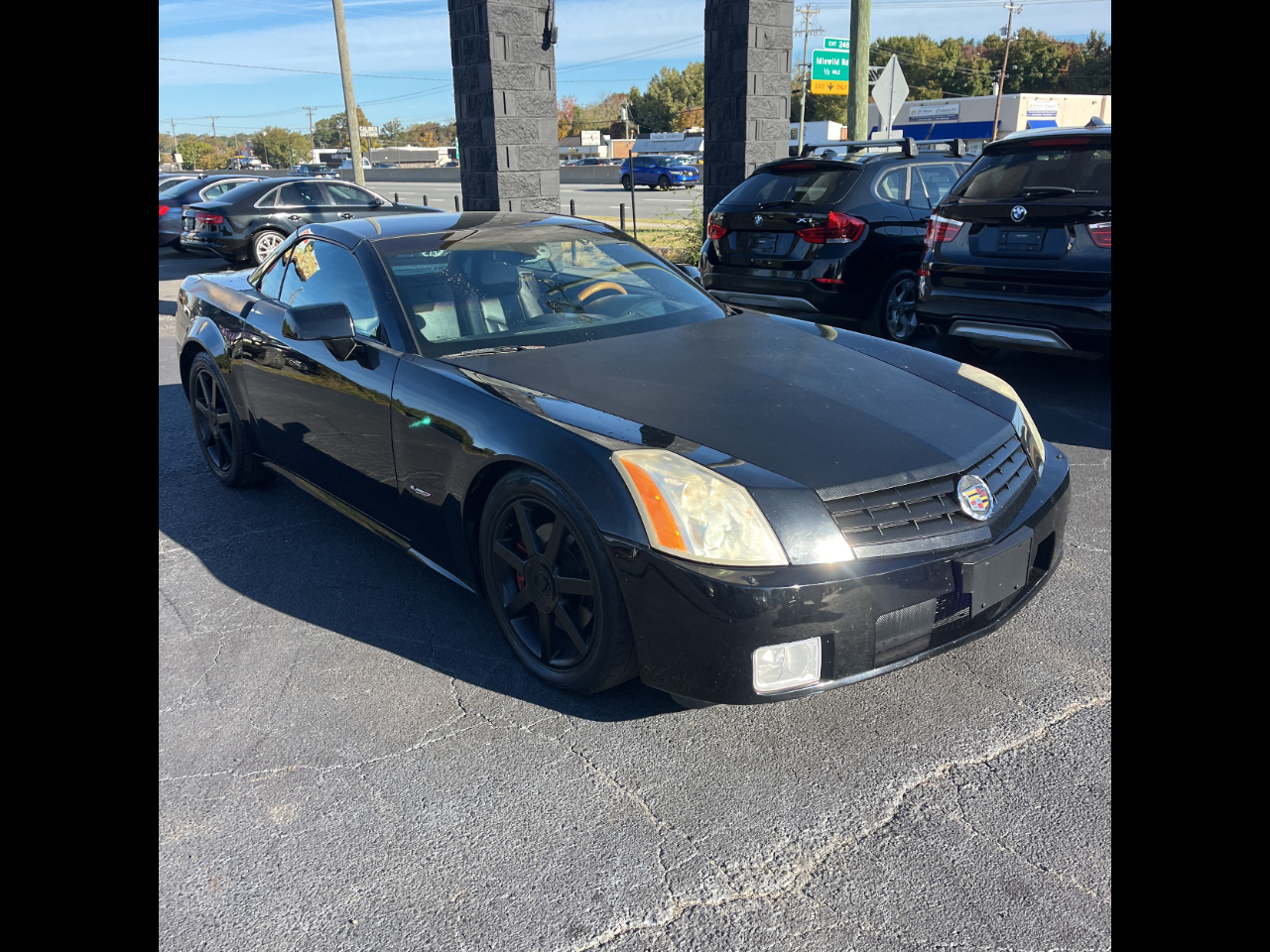 Cadillac XLR 2dr Convertible 2004 Cadillac XLR 2dr Convertible 2004