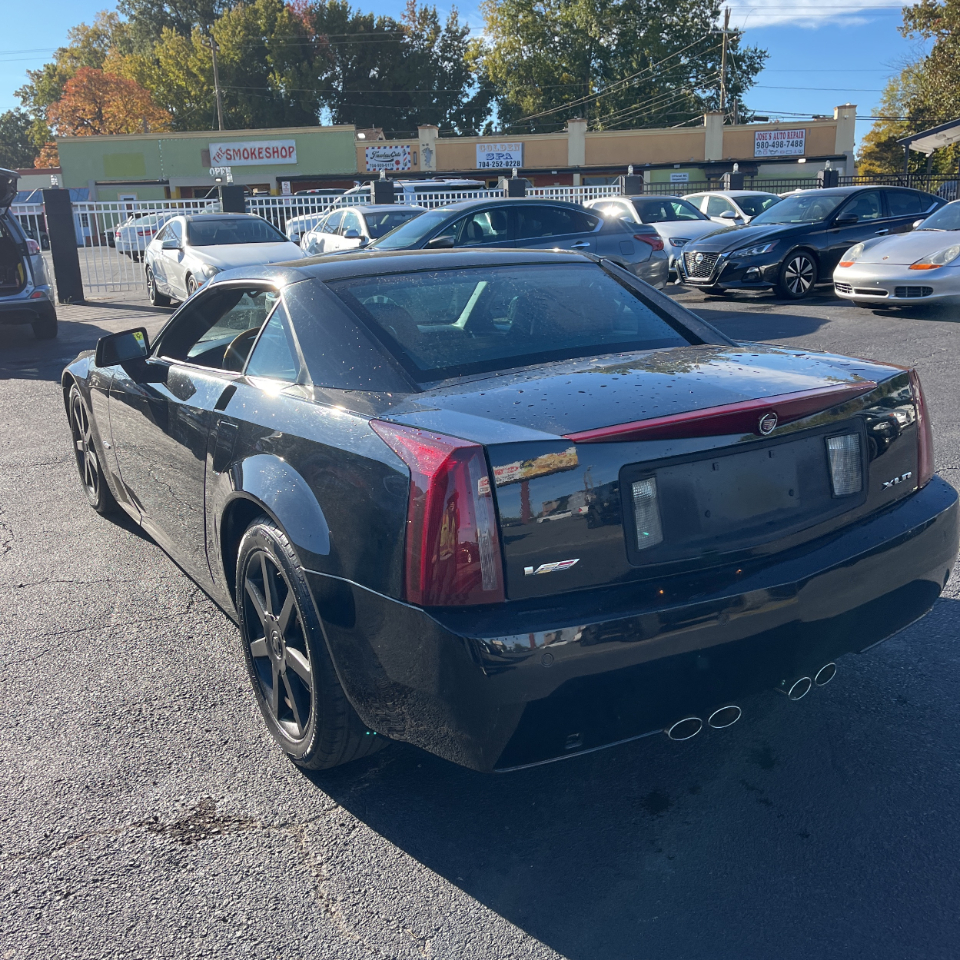 Cadillac XLR 2dr Convertible 2004 Cadillac XLR 2dr Convertible 2004