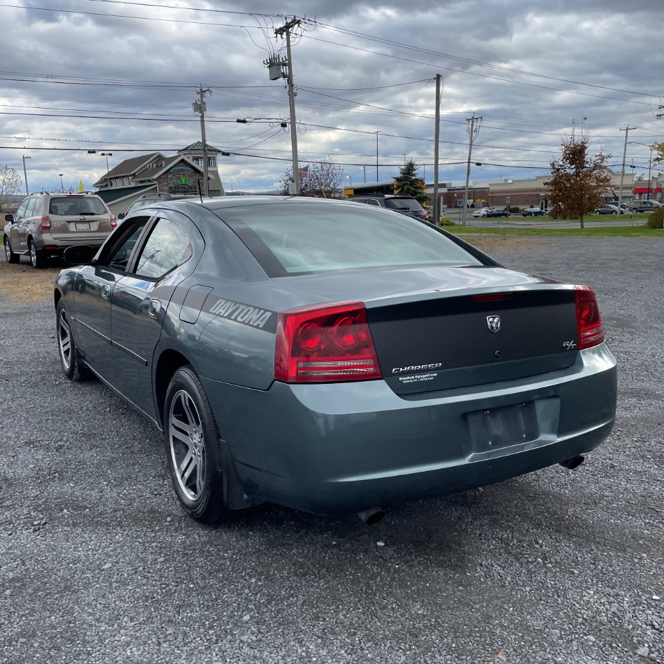 Dodge Charger 4dr Sdn R/T RWD 2006 Dodge Charger 4dr Sdn R/T RWD 2006