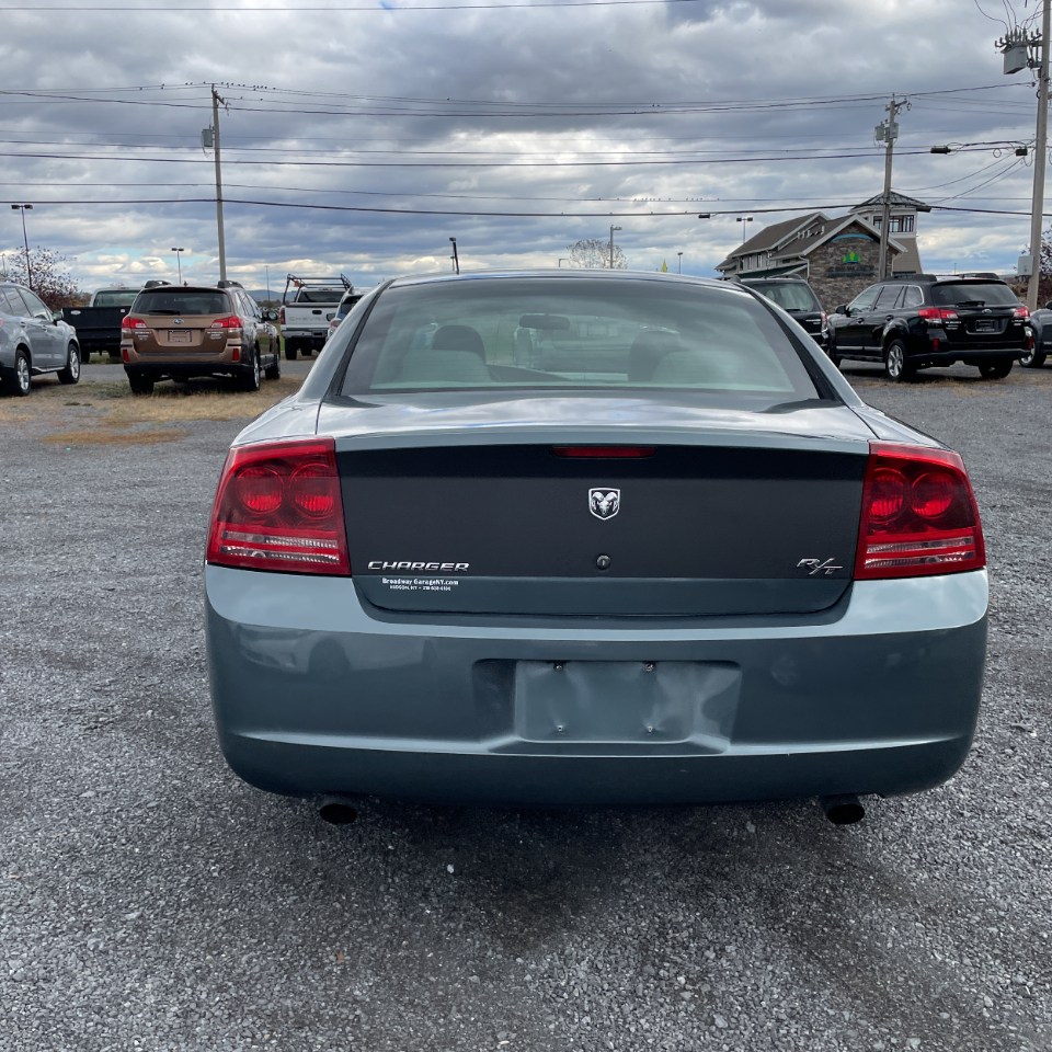 Dodge Charger 4dr Sdn R/T RWD 2006 Dodge Charger 4dr Sdn R/T RWD 2006