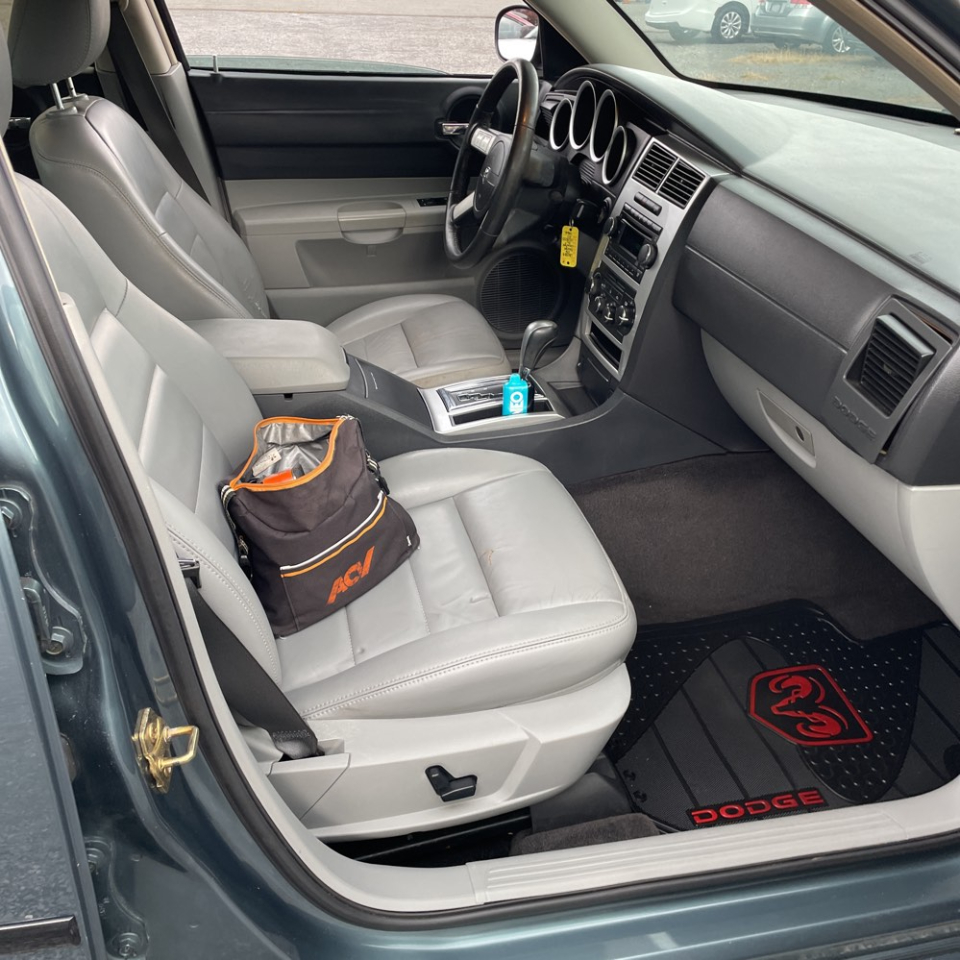 Dodge Charger 4dr Sdn R/T RWD 2006 Dodge Charger 4dr Sdn R/T RWD 2006