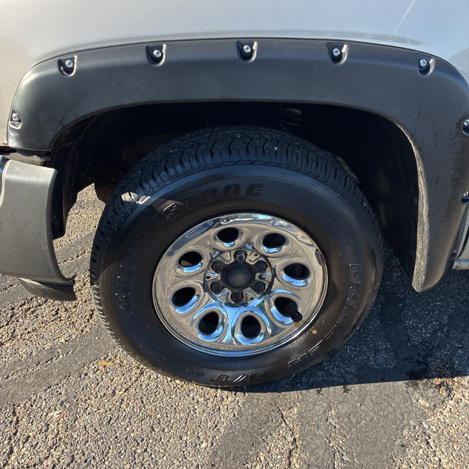 GMC Sierra 1500 Classic 4WD Ext Cab 143.5" Work Truck 2007 GMC Sierra 1500 Classic 4WD Ext Cab 143.5" Work Truck 2007