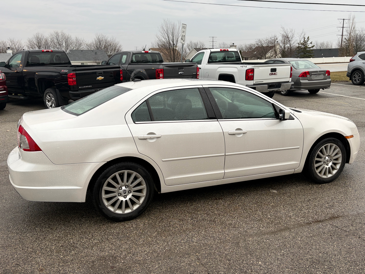 Mercury Milan 4dr Sdn V6 Premier FWD 2009