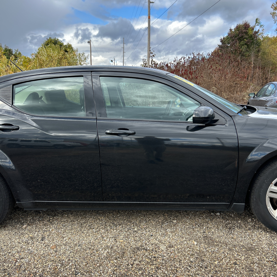 Dodge Avenger 4dr Sdn R/T 2010 Dodge Avenger 4dr Sdn R/T 2010