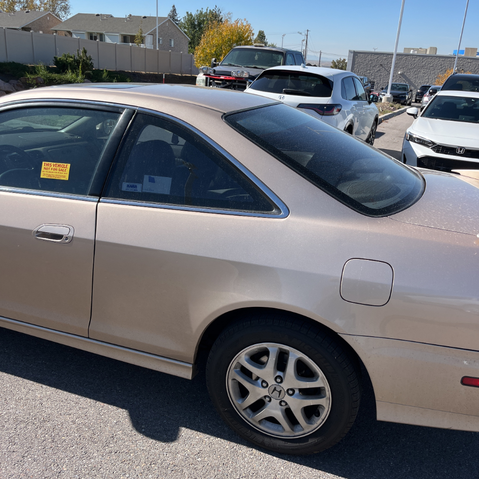 Honda Accord Cpe EX Auto V6 w/Leather 2002 Honda Accord Cpe EX Auto V6 w/Leather 2002