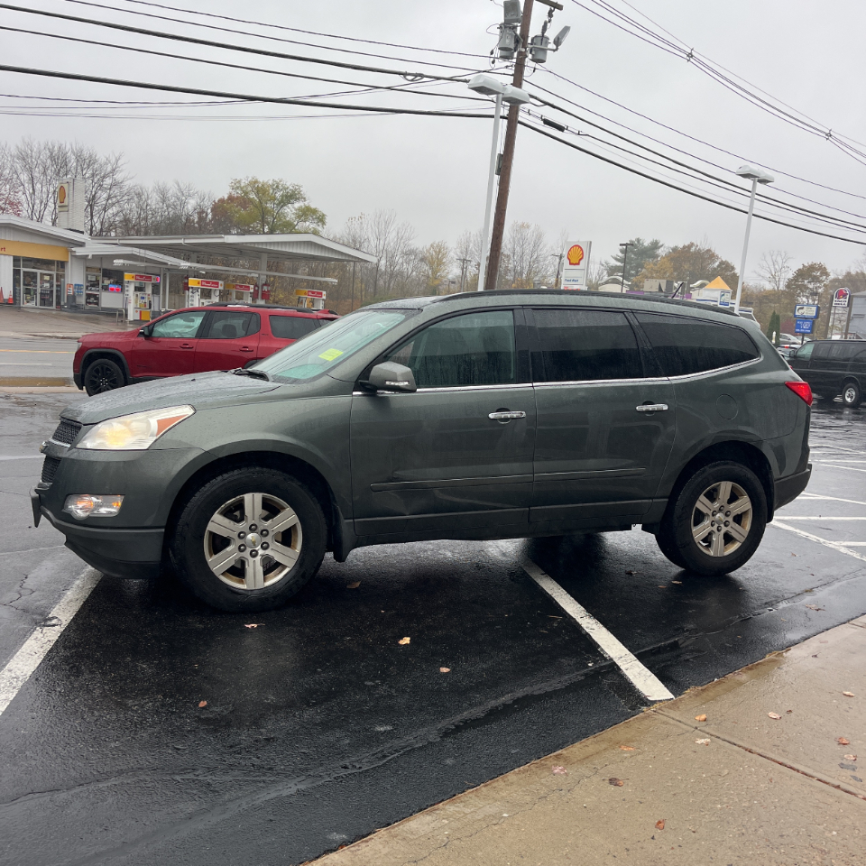 Chevrolet Traverse AWD 4dr LT w/1LT 2011 Chevrolet Traverse AWD 4dr LT w/1LT 2011