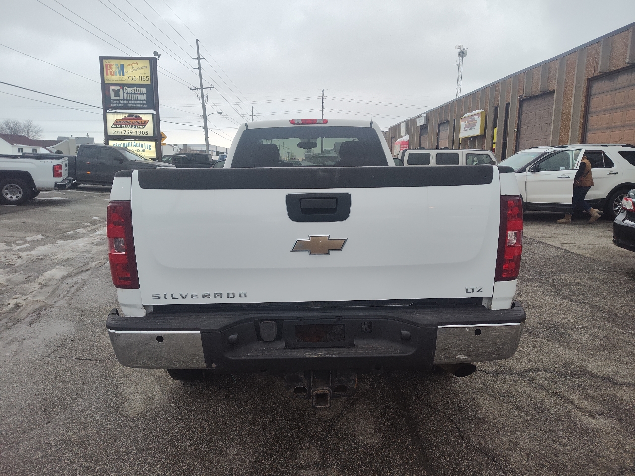 Chevrolet Silverado 2500HD 4WD Reg Cab 133.7" LT 2011