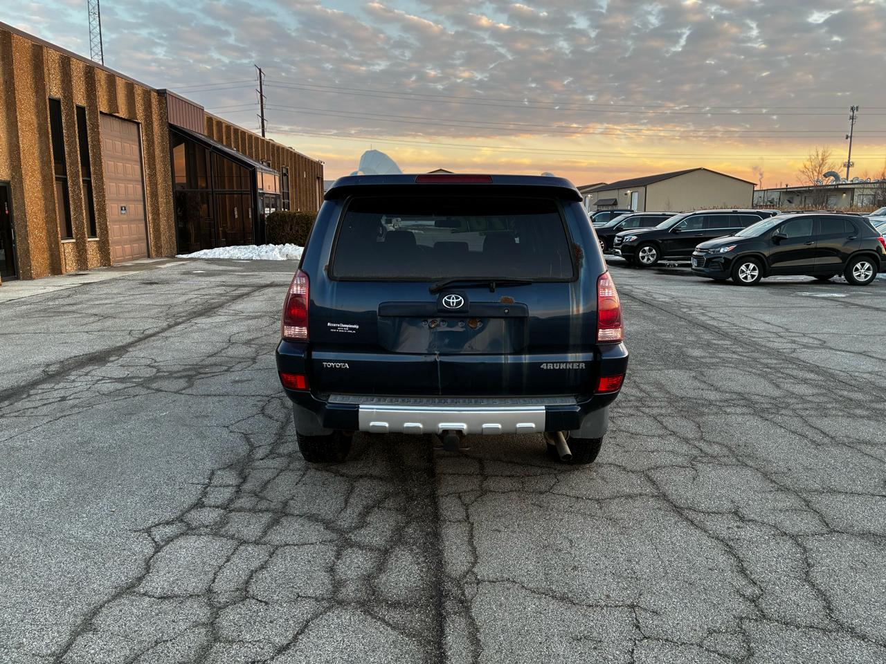 Toyota 4Runner 4dr SR5 V6 Auto 4WD (Natl) 2004