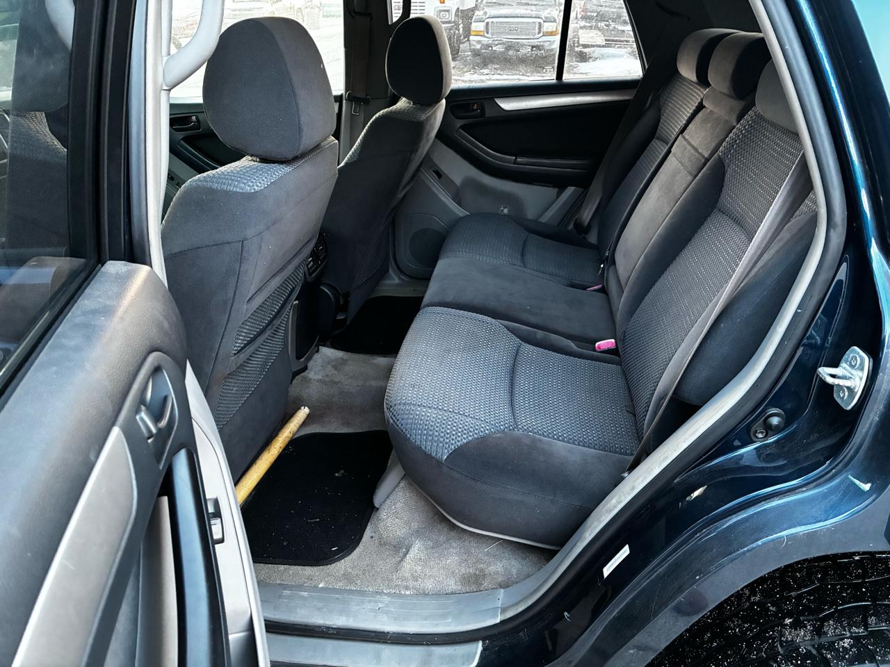 Toyota 4Runner 4dr SR5 V6 Auto 4WD (Natl) 2004