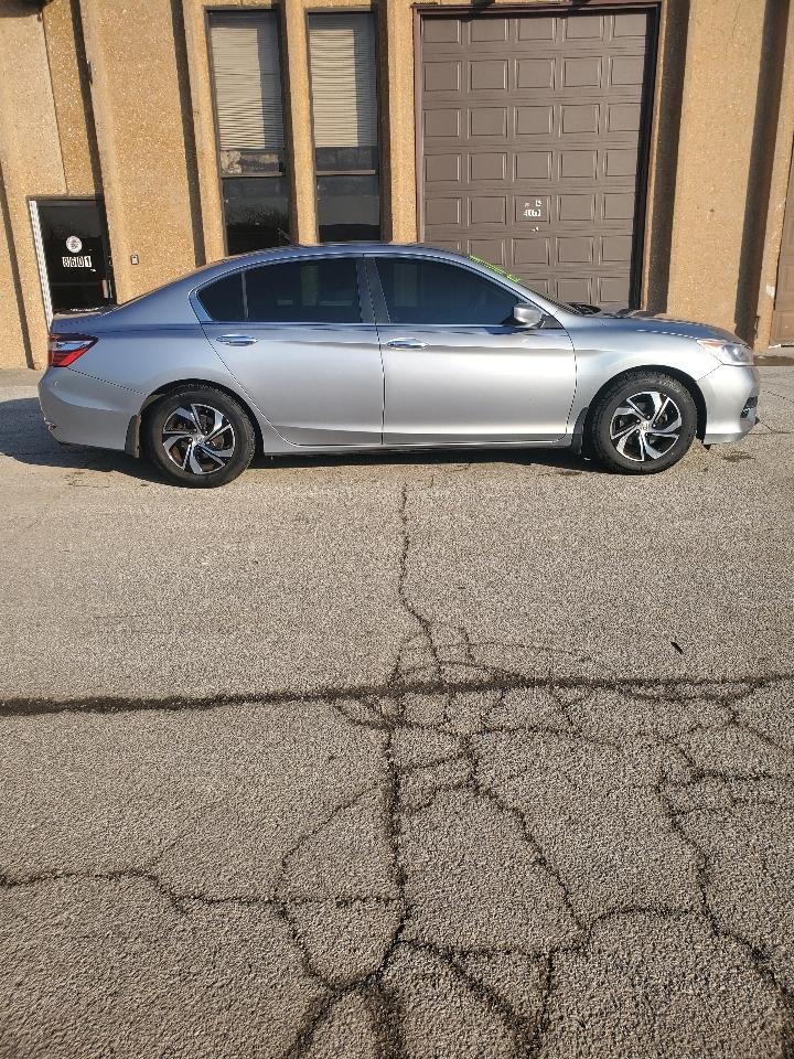 Honda Accord Sedan LX CVT 2017