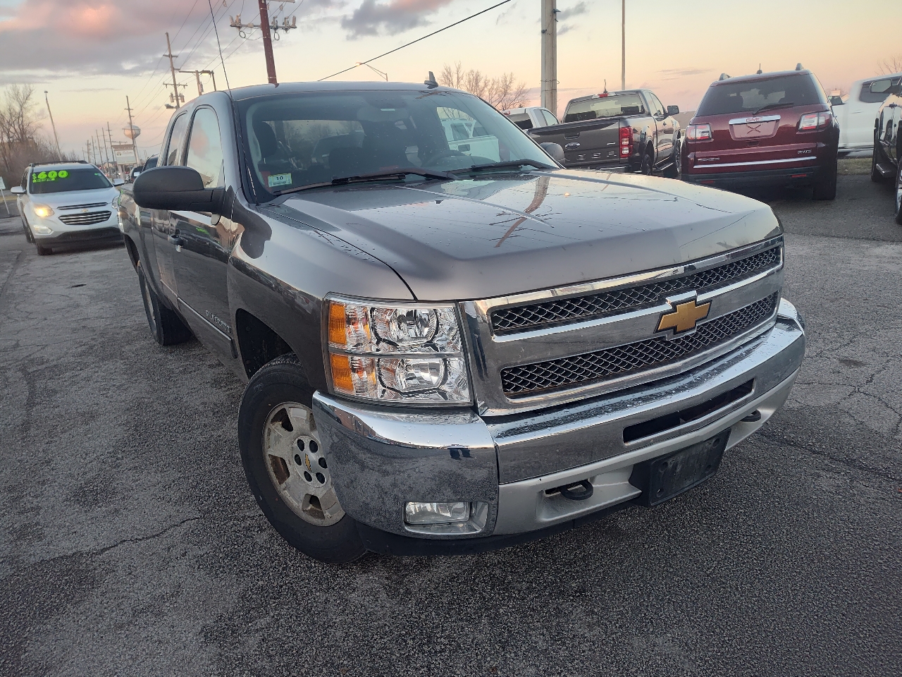 Chevrolet Silverado 1500 4WD Ext Cab 143.5" LT 2013