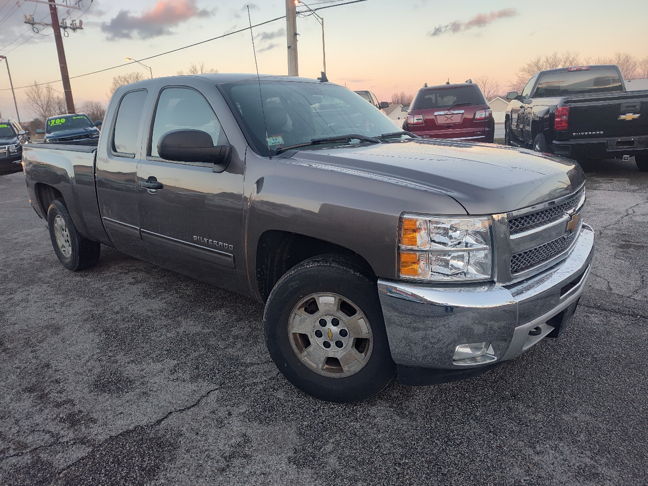 Chevrolet Silverado 1500 4WD Ext Cab 143.5" LT 2013