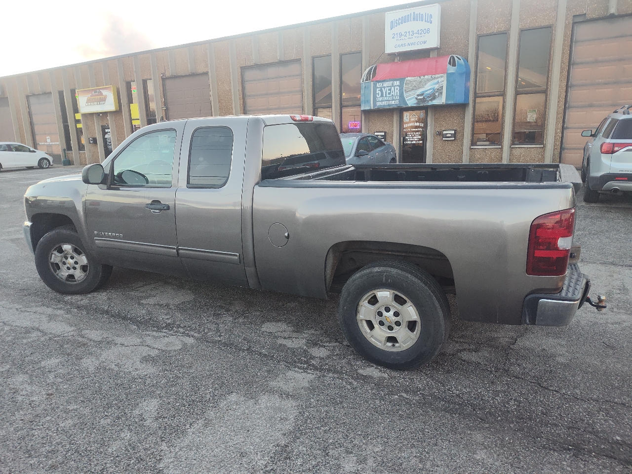 Chevrolet Silverado 1500 4WD Ext Cab 143.5" LT 2013