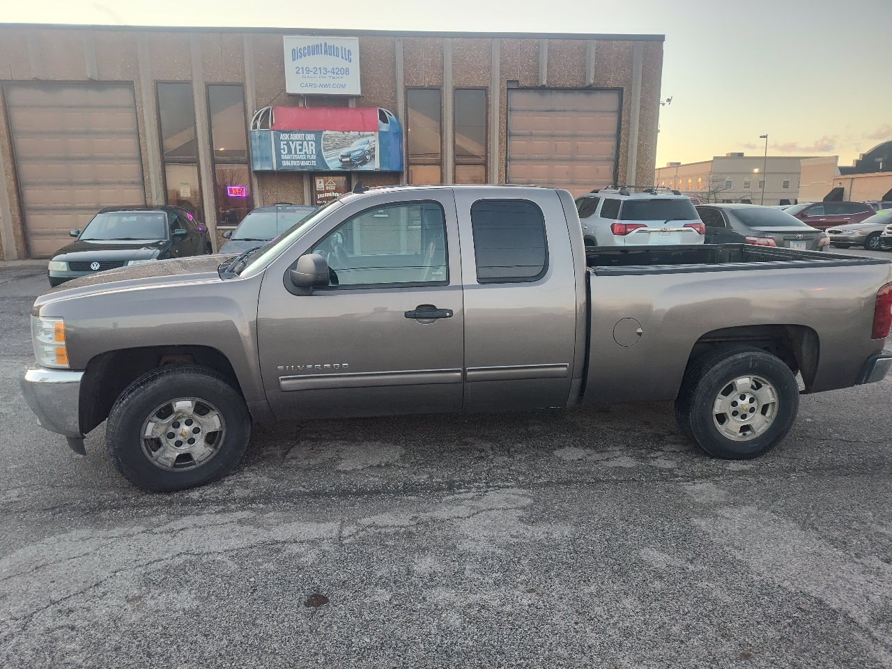 Chevrolet Silverado 1500 4WD Ext Cab 143.5" LT 2013