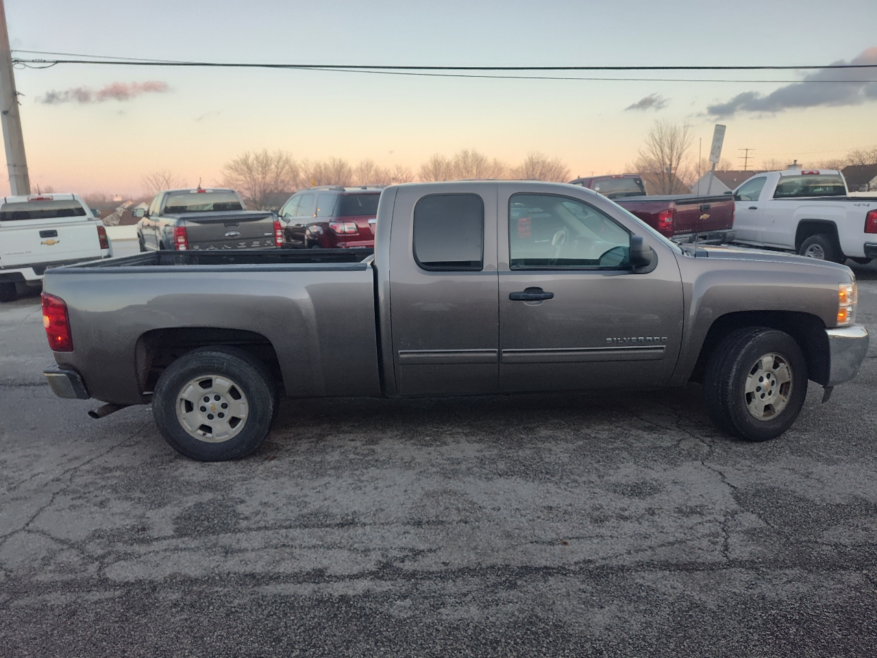 Chevrolet Silverado 1500 4WD Ext Cab 143.5" LT 2013