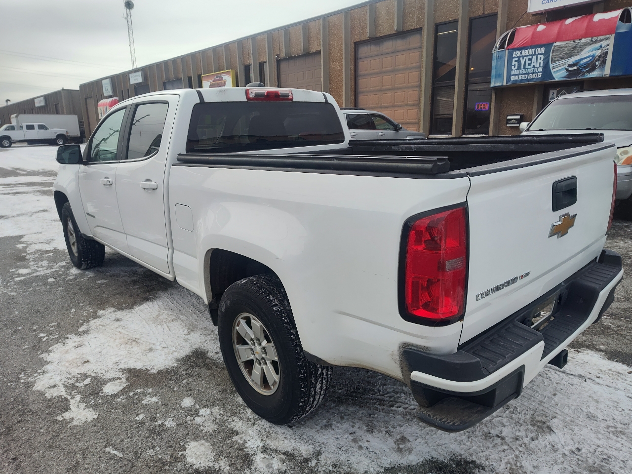 Chevrolet Colorado 4WD Crew Cab 140.5" WT 2017