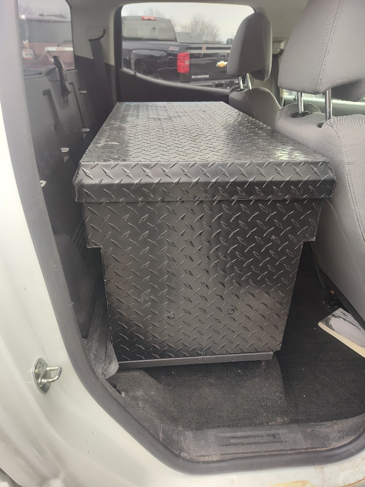 Chevrolet Colorado 4WD Crew Cab 140.5" WT 2017