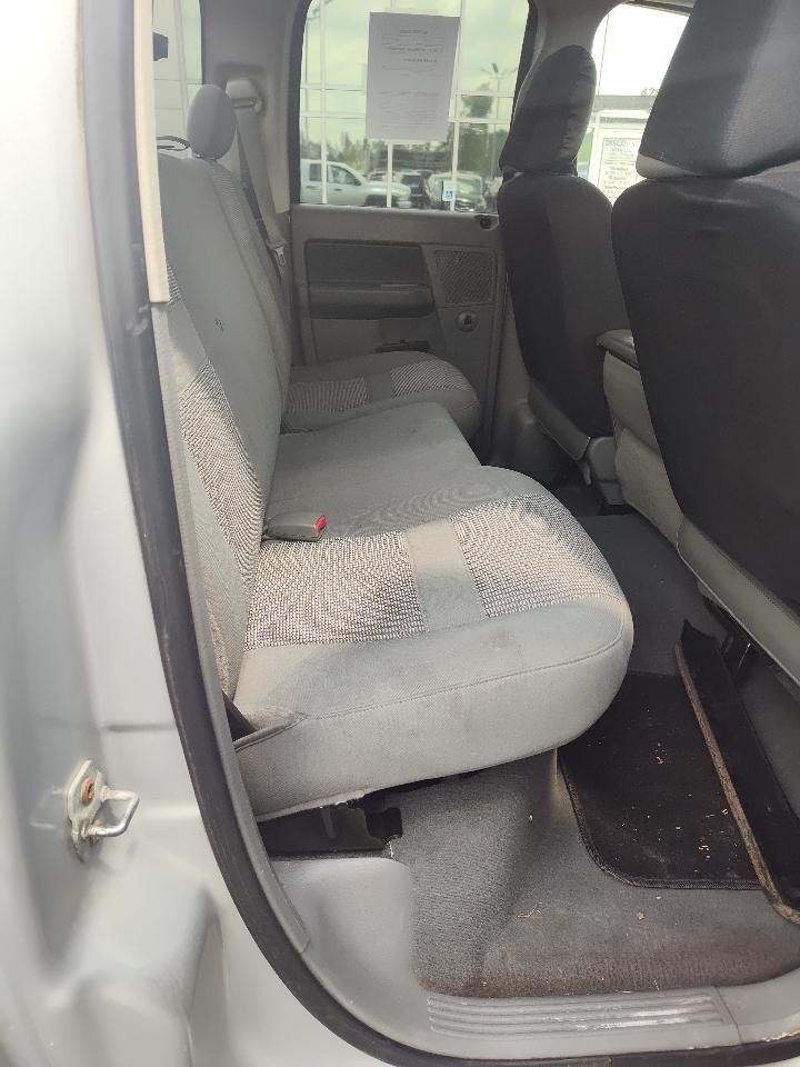 Dodge Ram 1500 4WD Quad Cab 140.5" SLT 2007