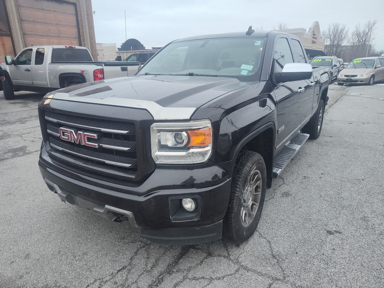 2015 GMC Sierra 1500 SLE's photo